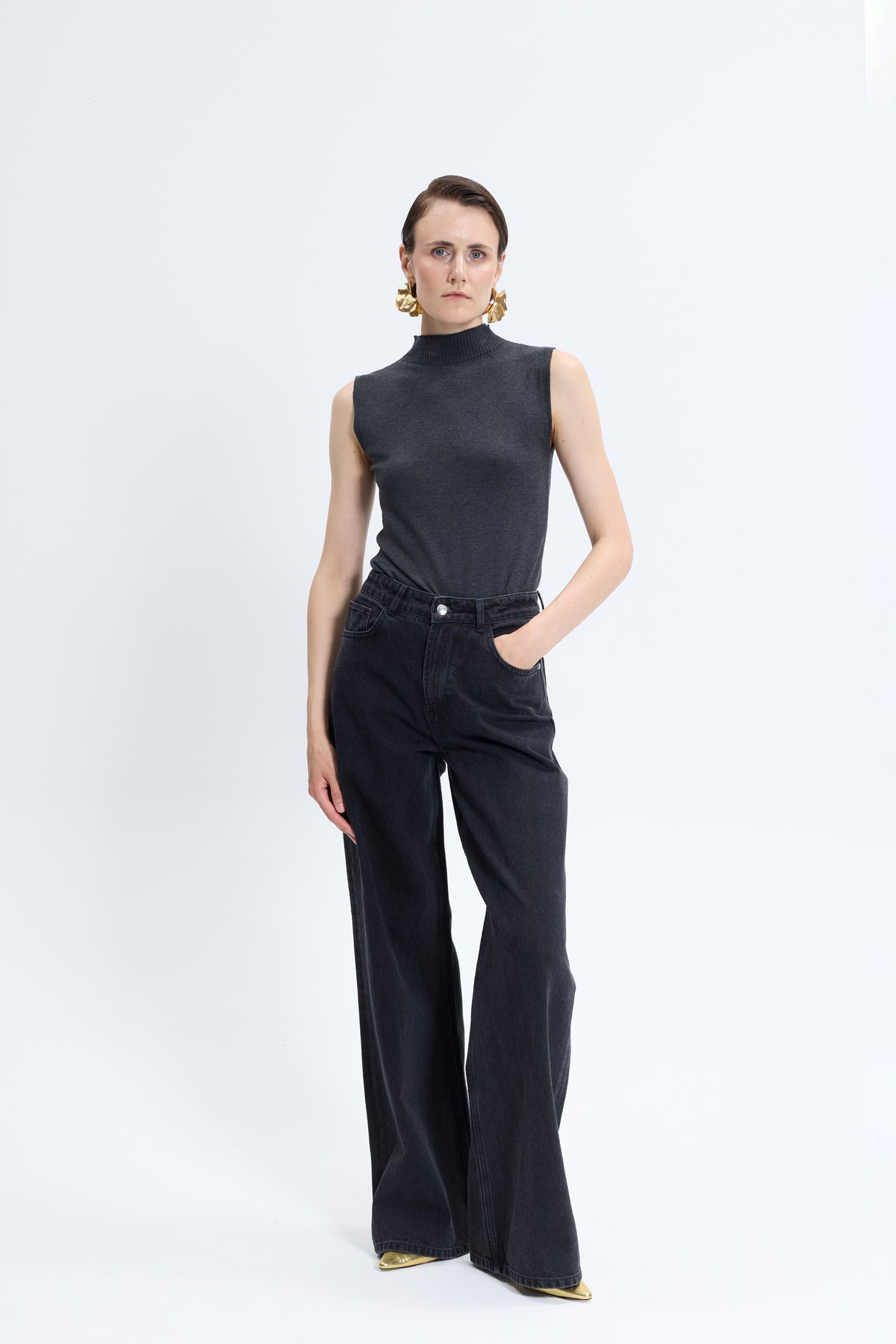 2707 Black Denim Pants