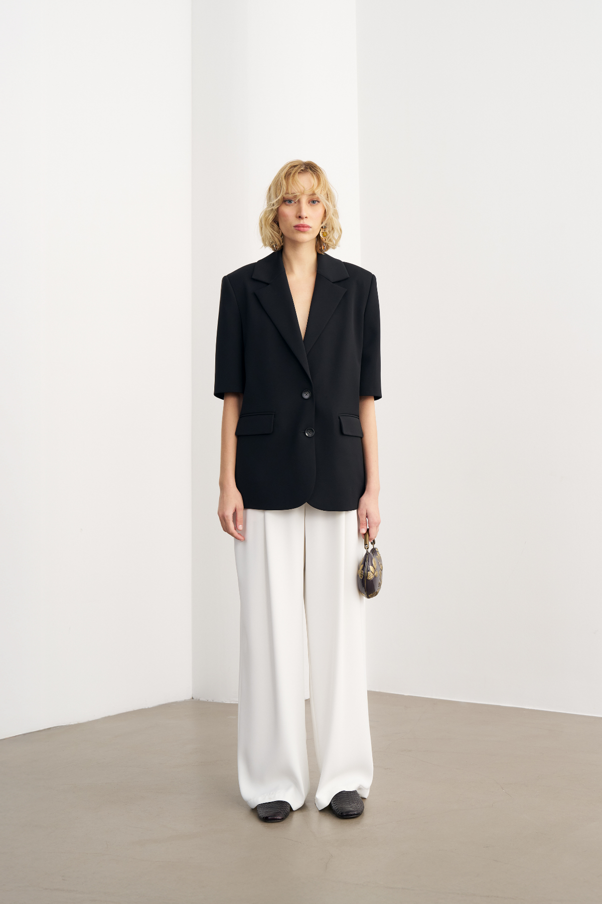7804 Kısa Kol Kesim Blazer Ceket