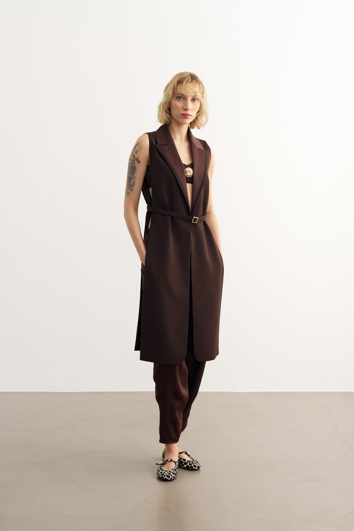 1815 Kemer Detaylı Uzun Yelek