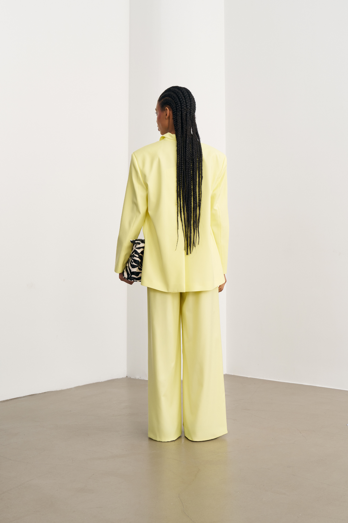 7701 Arka Yırtmaç Detaylı Oversize Ceket Pantolon Takım