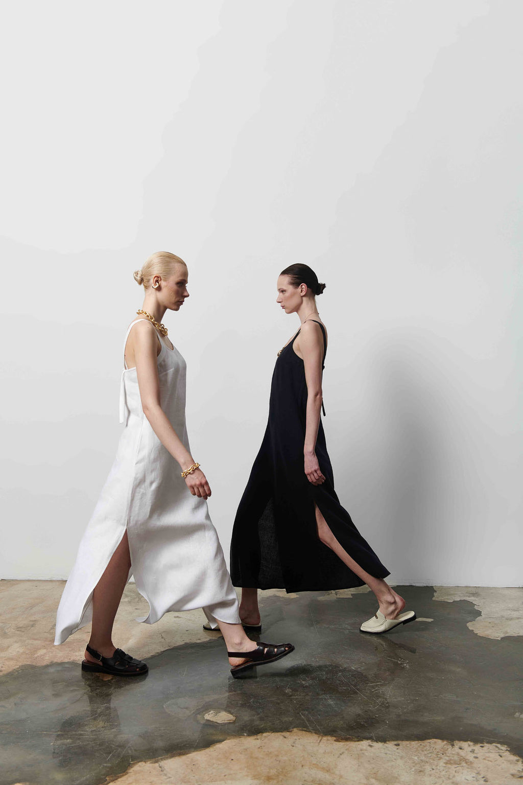 Kadın Askılı Uzun Elbise