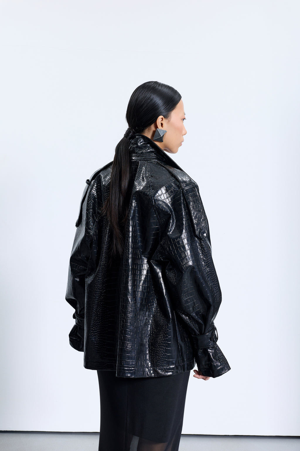 1716 Siyah Deri Trençkot