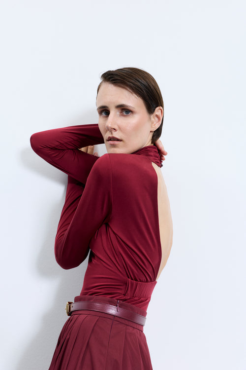 Bordo Sırt Dekolteli Çıtçıtlı Body