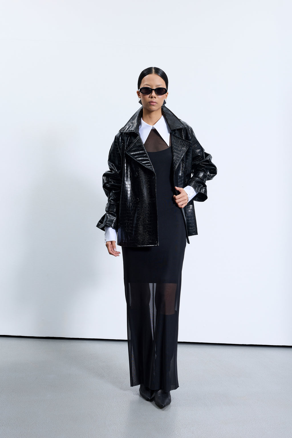 1716 Siyah Deri Trençkot