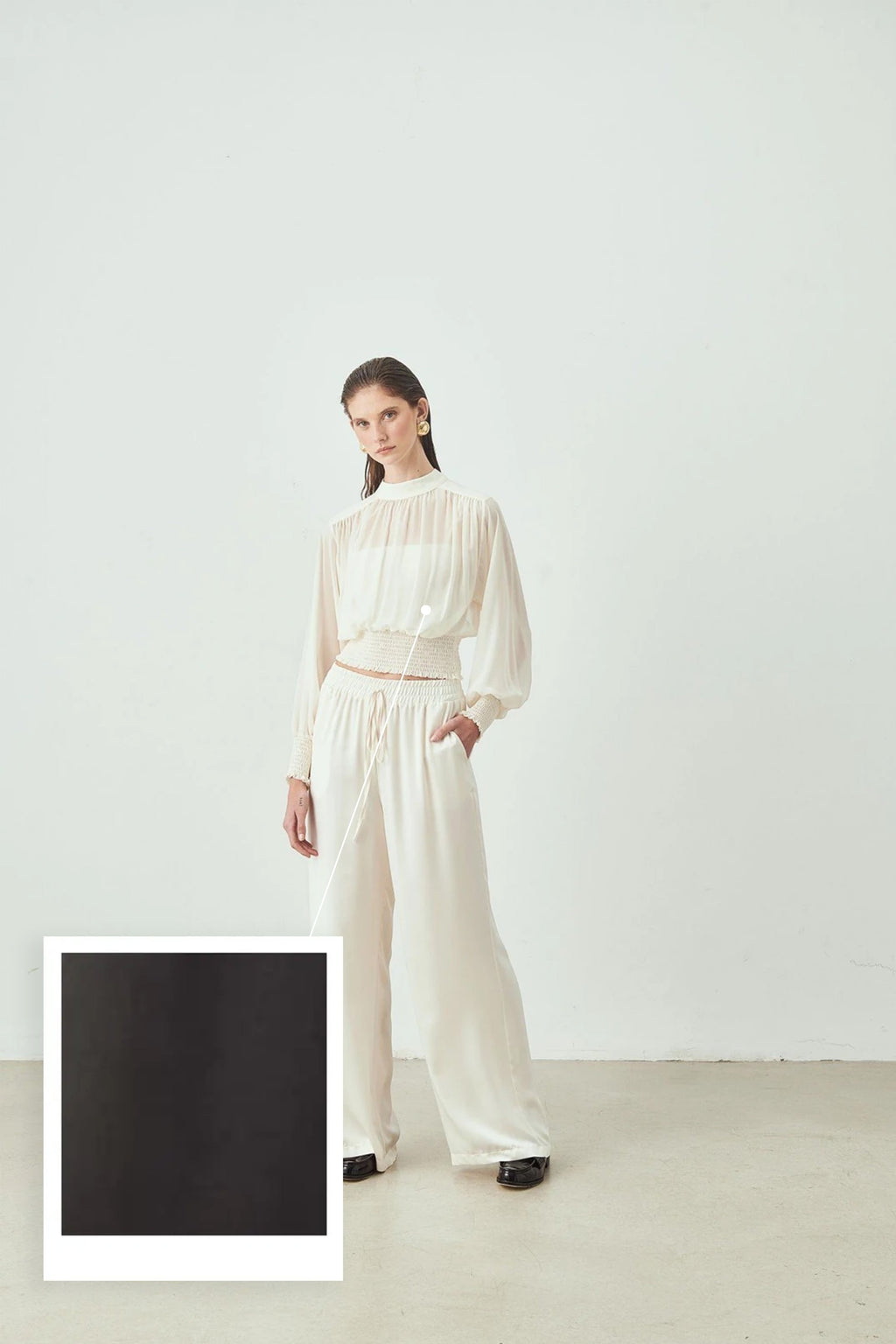 Drapeli Yaka Detaylı Balon Kol Bluz