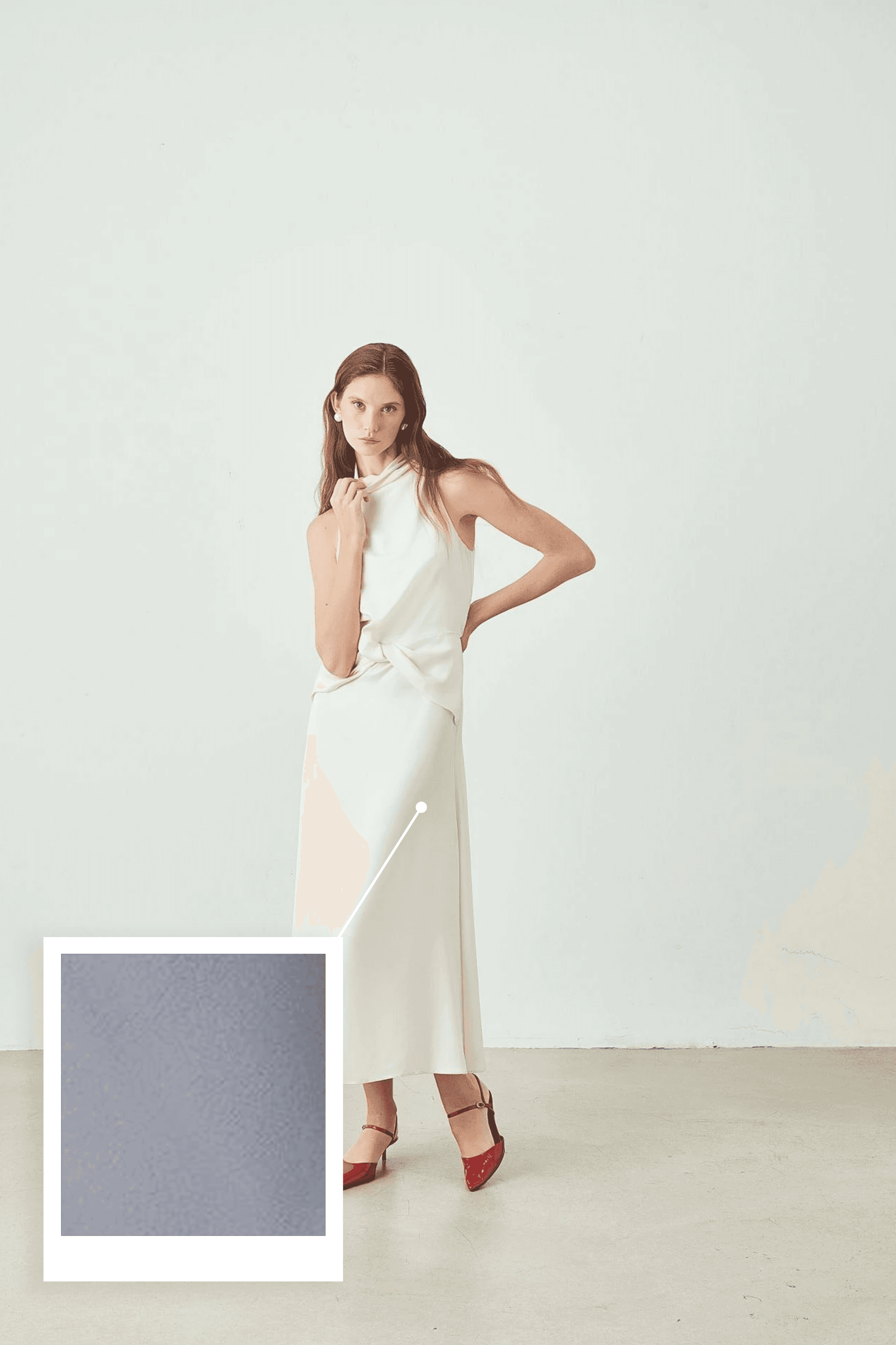 Şal Yaka Kolsuz Drape Detaylı Midi Elbise