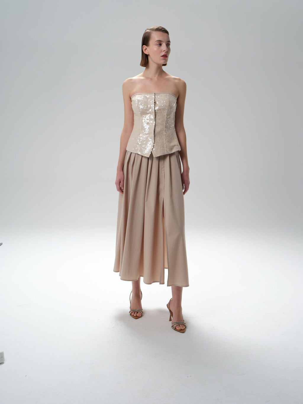 Yırtmaçlı Pileli Midi Etek