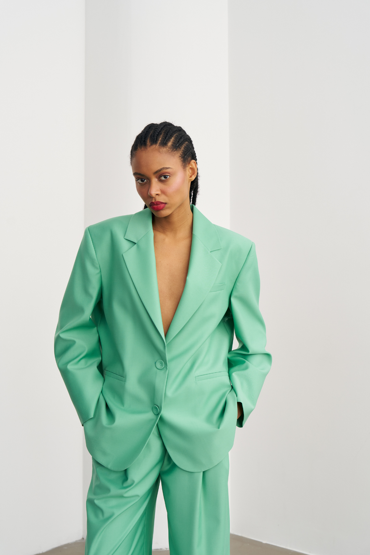 7701 Arka Yırtmaç Detaylı Oversize Ceket Pantolon Takım